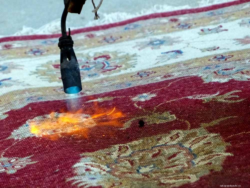 6 Vehicle Warning Smells you Should Know About