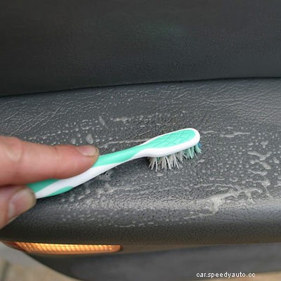 15 Car Hacks to Keep your Car Clean
