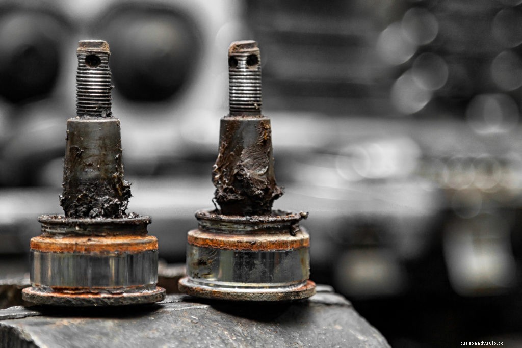When to replace the ball joint of your car?