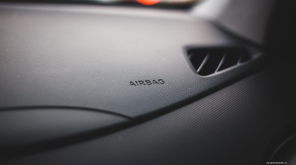How Do Airbags Work to Protect Passengers in Car Accidents?