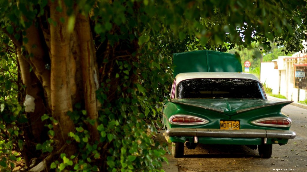 What Happens to a Car When It Overheats?