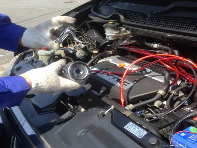 When is the Best Time to Replace Engine Oil?