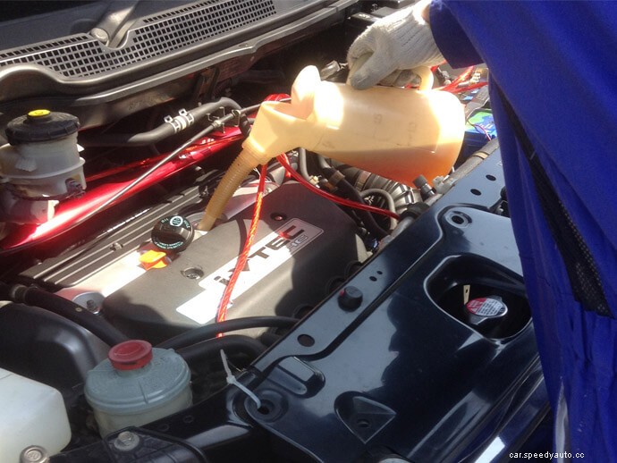 How to Choose Engine Oil for Beginners and All the Necessary Knowledge