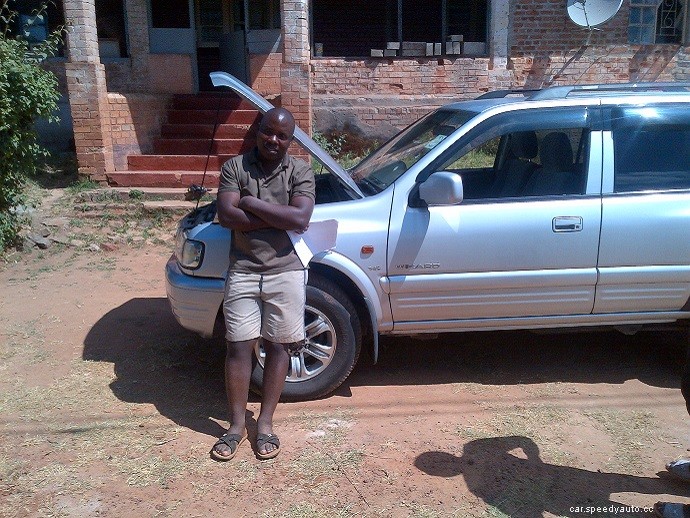 Engine Oil is Leaking! What Are the Common Causes and What Can Be Done About It?