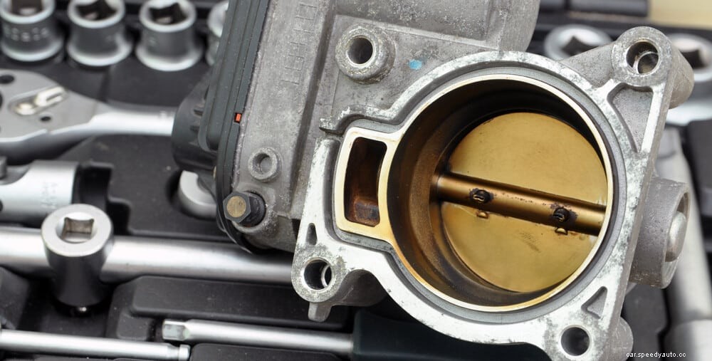 How to Clean a Throttle Body (10 Steps DIY)