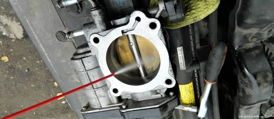 How to Clean a Throttle Body (10 Steps DIY)