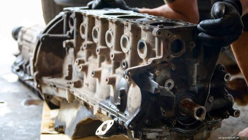 Short Block vs. Long Block Engine (What’s the Difference?)