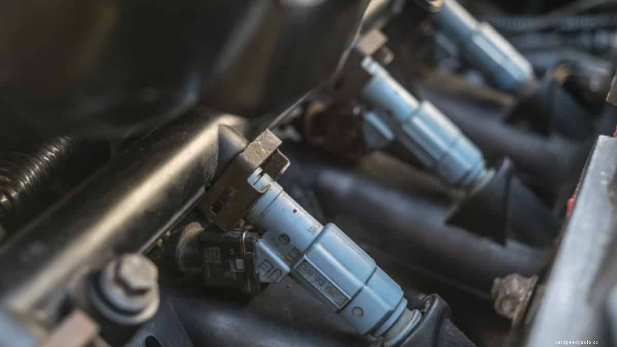 8 Symptoms of a Bad Fuel Injector (& Replacement Cost)