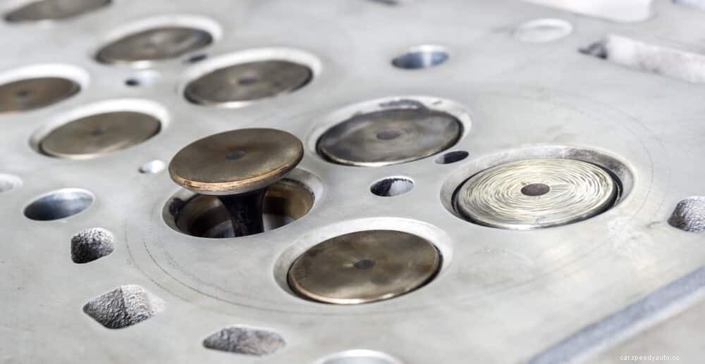 6 Symptoms of a Bent Engine Valve (& How to Test Them)