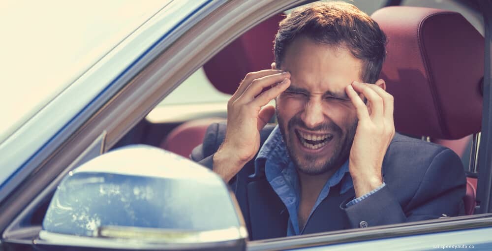 6 Symptoms of a Loose Alternator Belt (& Replacement Cost)