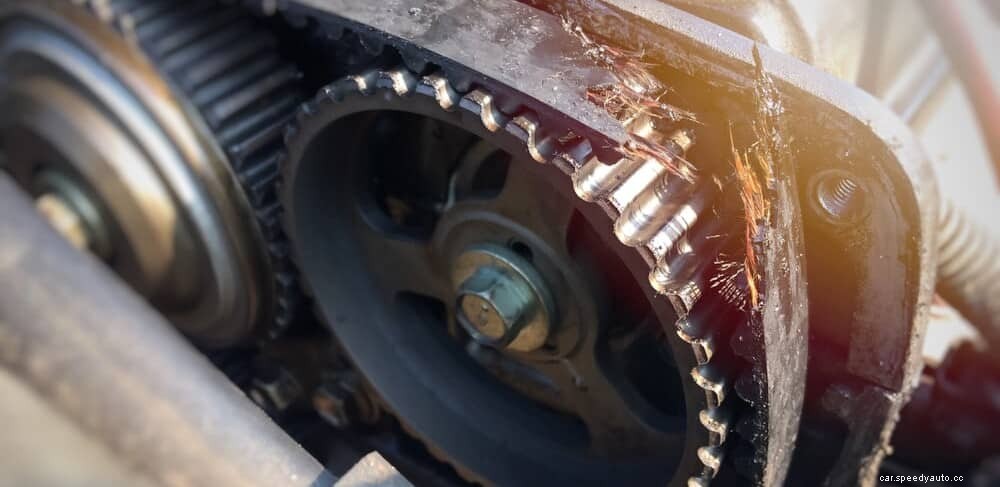 8 Causes of Low Compression in a Car Engine (& How to Fix)