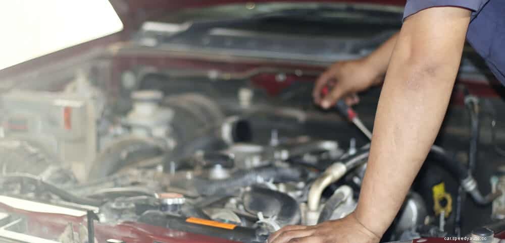 5 Symptoms of a Bad Starter (& Replacement Cost)