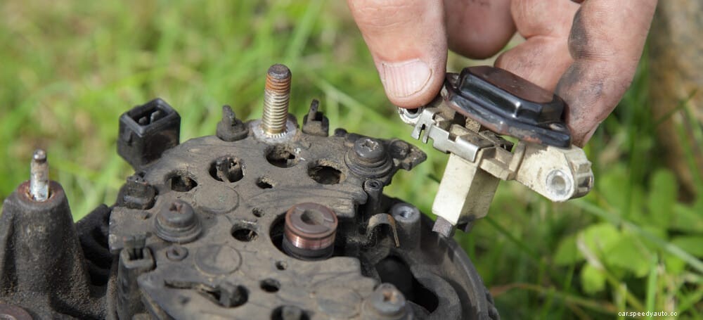 6 Symptoms of a Bad Voltage Regulator (& Replacement Cost)