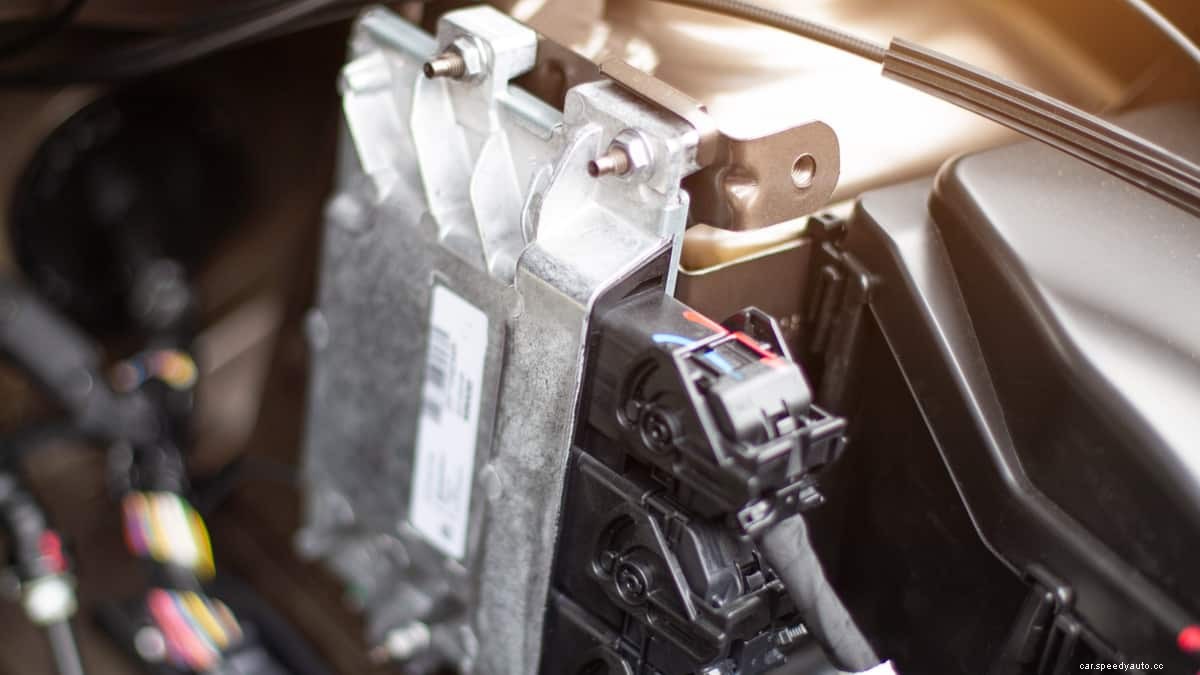 6 Symptoms of a Bad PCM (& Replacement Cost)