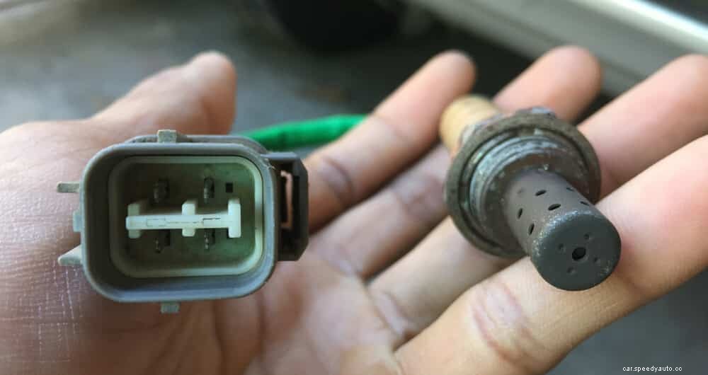 5 Symptoms of a Bad Oxygen Sensor (& Replacement Cost)