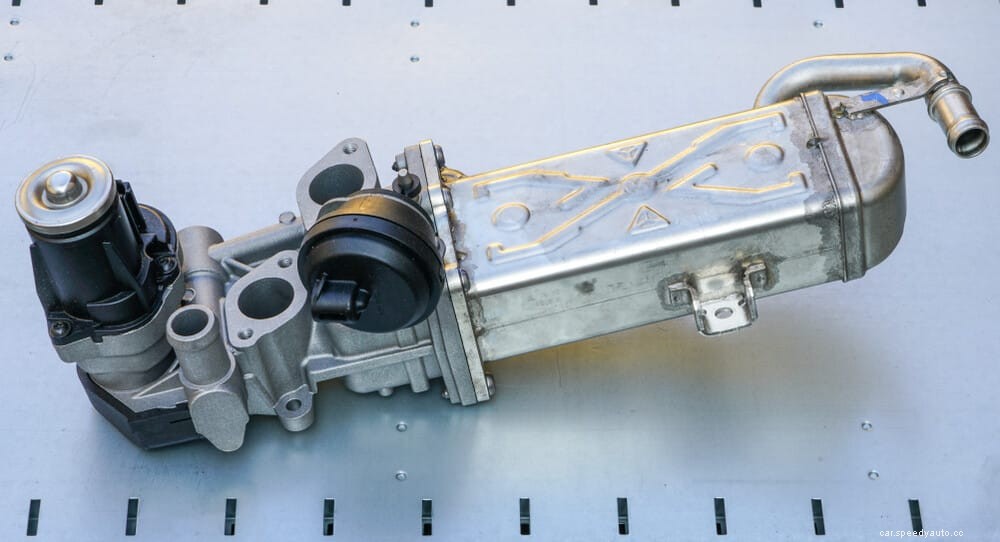 White Smoke from Exhaust (Common Causes & How to Fix it)