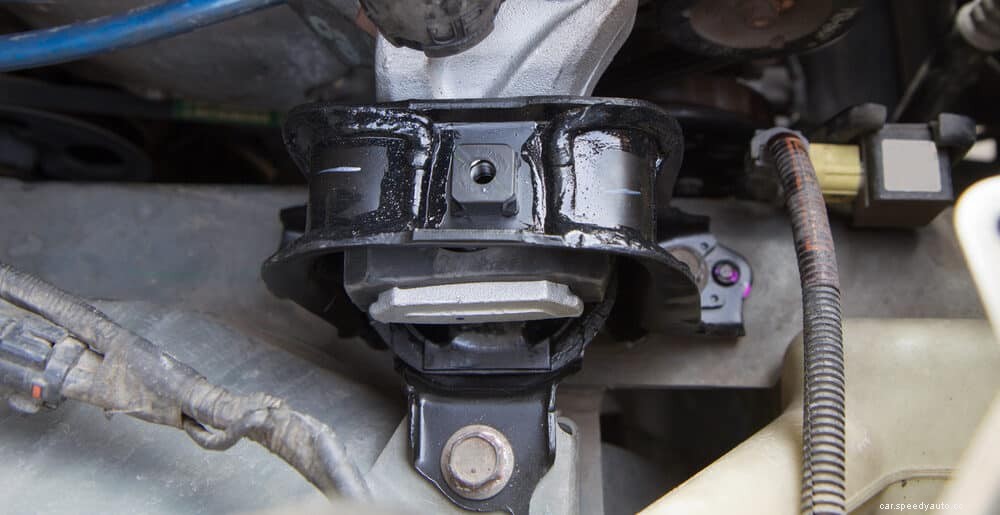 5 Symptoms of a Bad Motor Mount (& Replacement Cost)