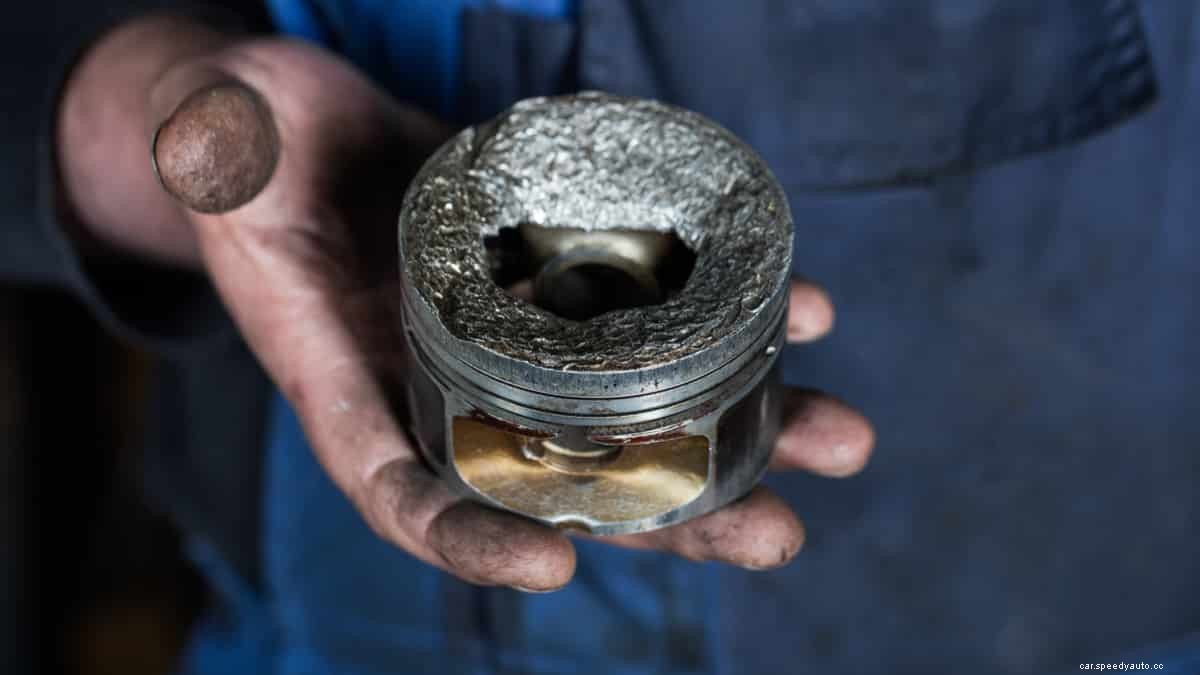 6 Causes of Engine Knock (& How to Fix It)