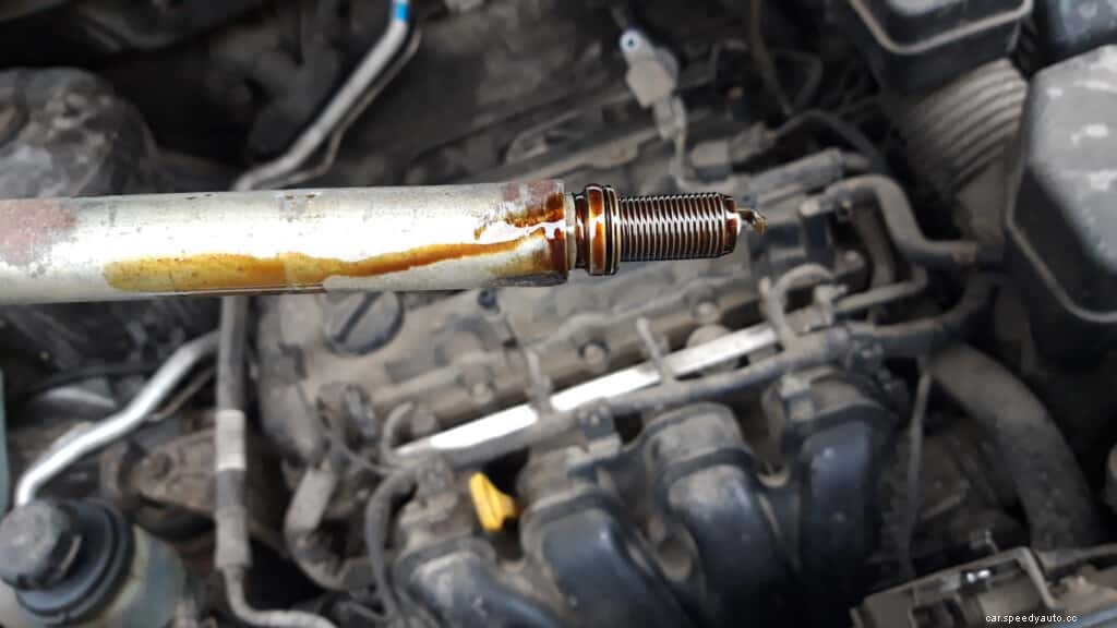6 Causes of Oil on Spark Plugs (on Threads & in Wells)