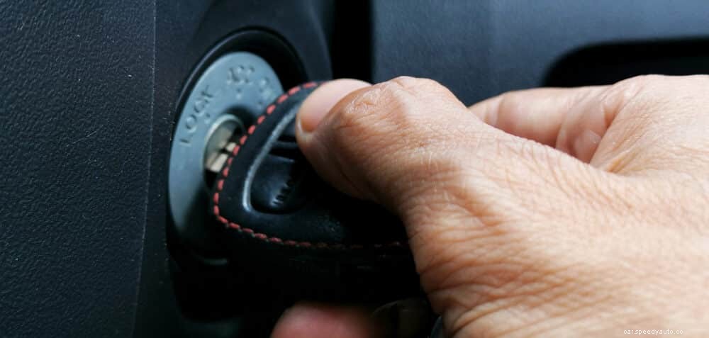 6 Signs of a Bad Camshaft Position Sensor (Replacement Cost)