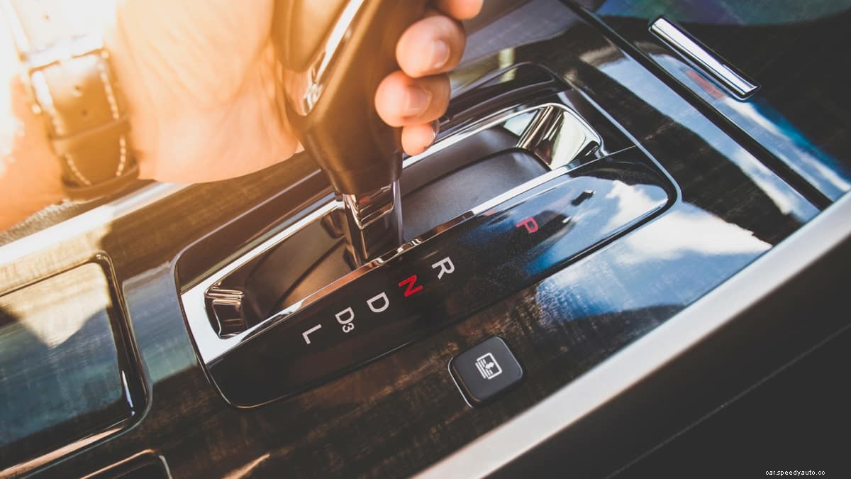 Car Won’t Move In Any Gear Automatic Transmission – Causes & How to Fix