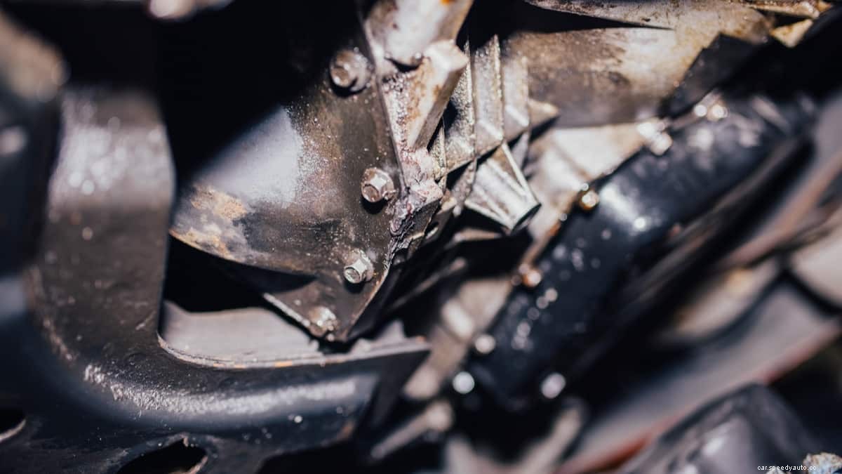 6 Causes of Transmission Fluid Leaks (& Repair Cost)