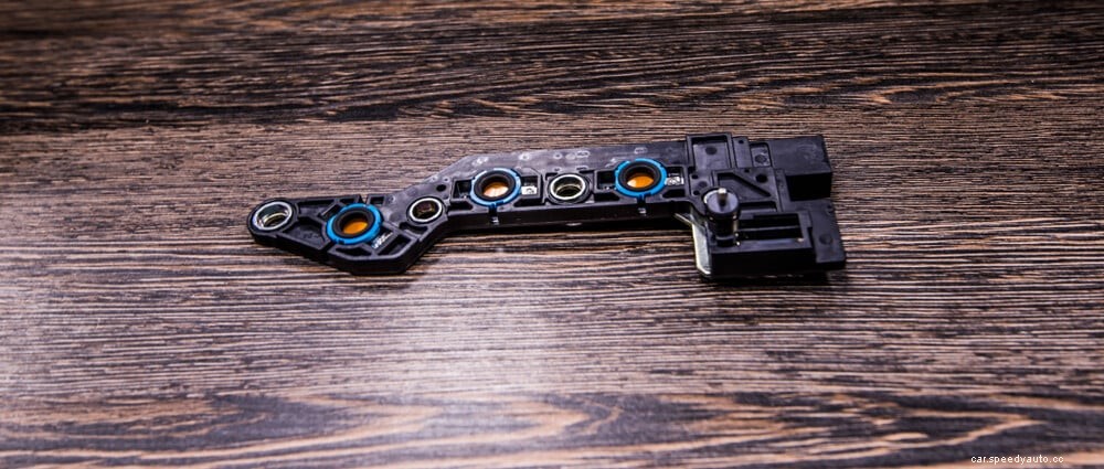 Your Car Won’t Go In Reverse? Here’s How To Fix It