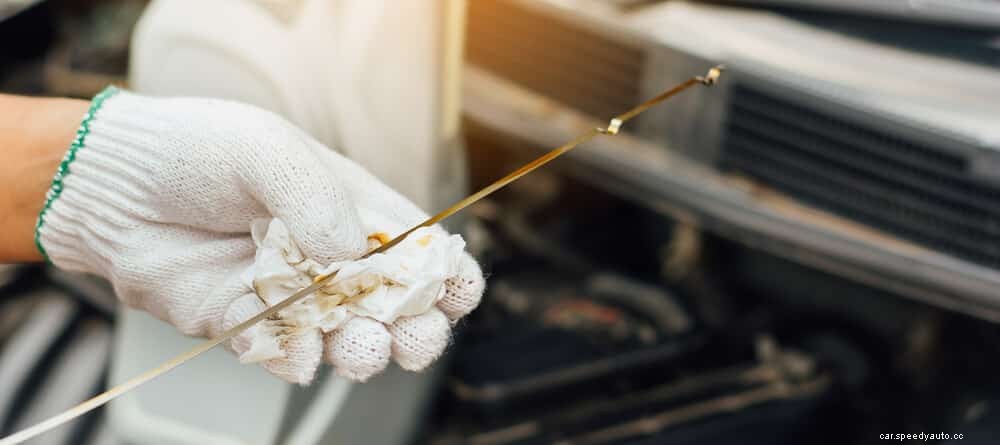 Your Car Won’t Go In Reverse? Here’s How To Fix It