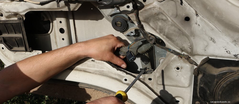 Power Windows Not Working? (Here’s How to Fix it)