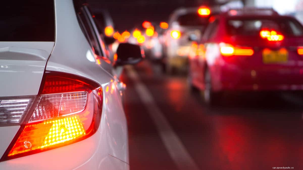 Brake Lights Not Working But Tail Lights Are? (How to Fix)