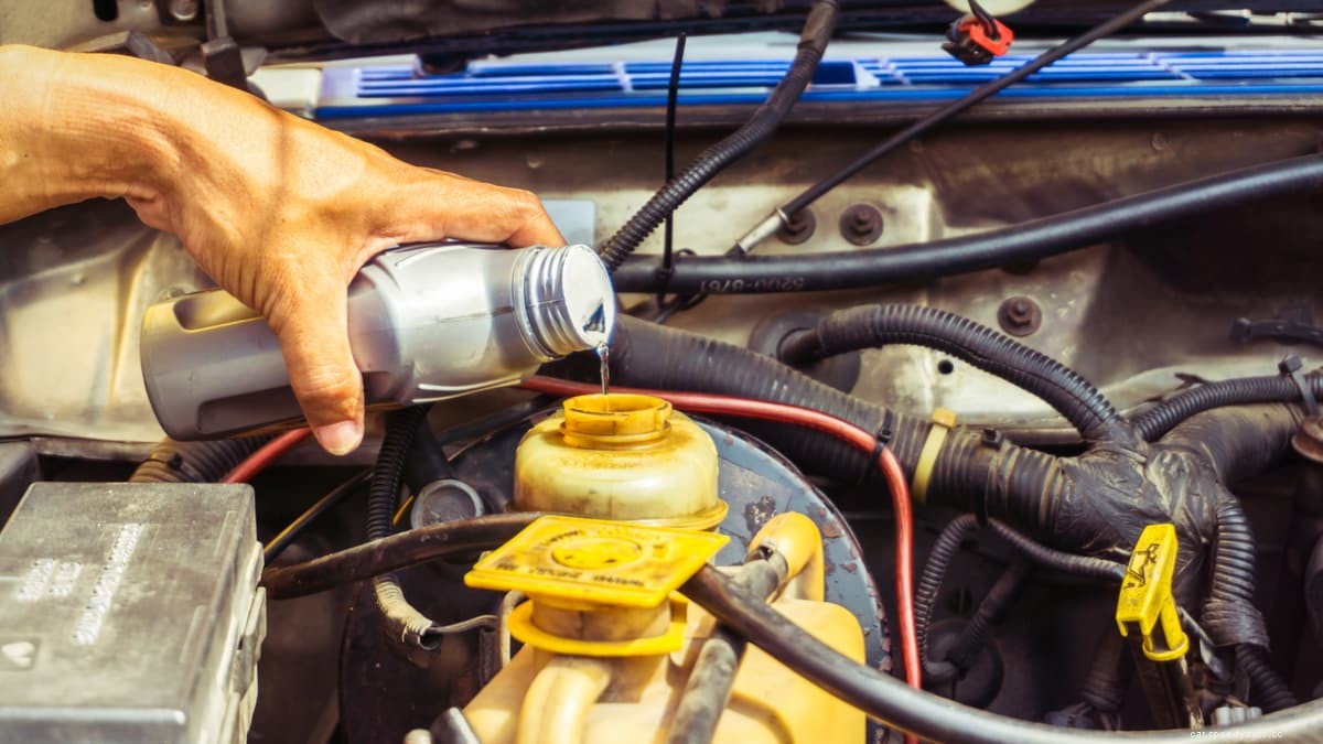 Brake Fluid Flush – Why You Need It & What It Costs