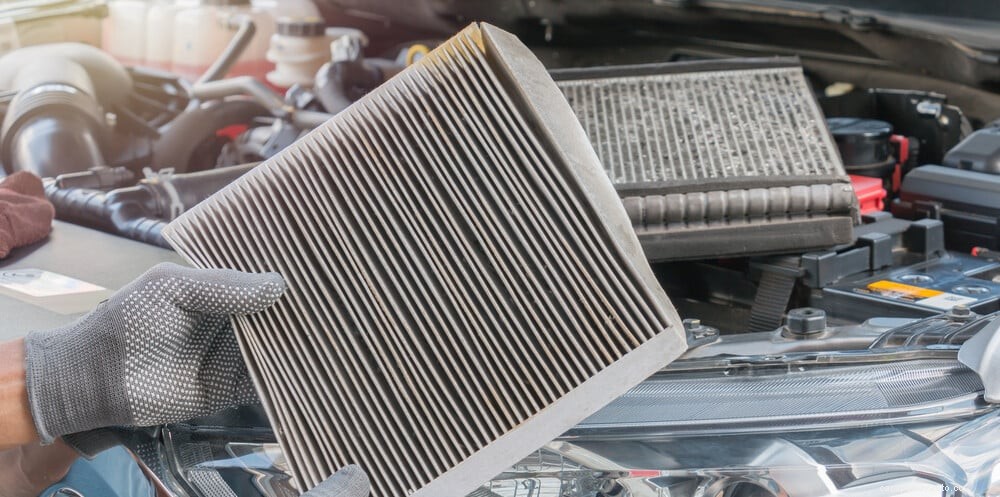 5 Symptoms of a Bad Cabin Air Filter (& Replacement Cost)