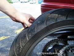 Help! My steering wheel shakes at high speeds, what’s happening with my ride?