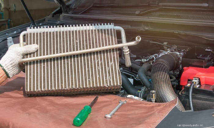 How to Clean Car’s AC Condenser in 8 Easy Steps
