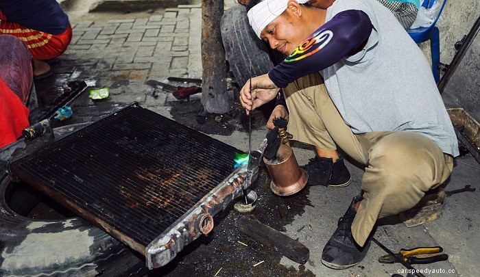 How to Clean a Car Radiator? – Easy Methods You Can Try at Home