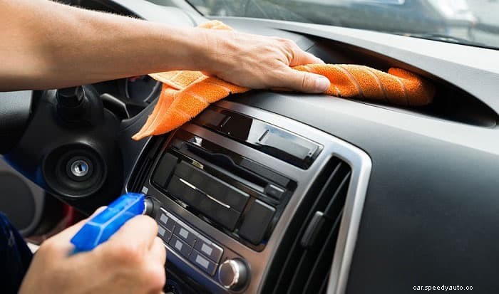 DIY Car Upholstery Cleaner Recipes for Cloth & Leather Seats
