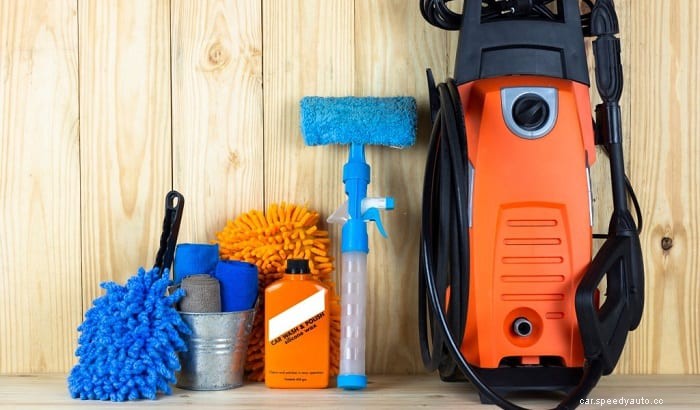 How to Remove Tree Sap From Car Without Damaging Paint?