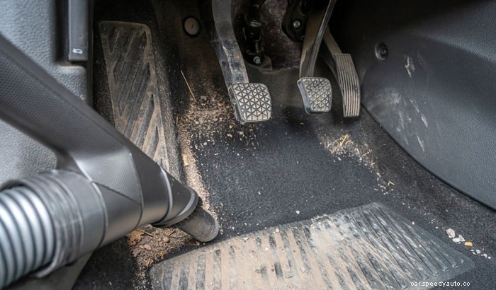 How to Dry Car Carpet Using 6 Simple and Easy Steps