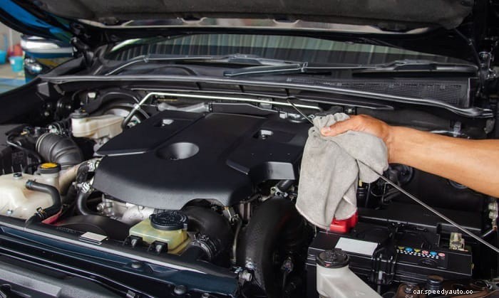 How to Clean a Car Engine Bay without Spending Too Much Time