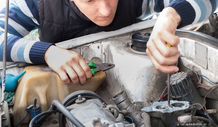 How to Clean a Car Carburetor? – 6 Steps (with Pictures)