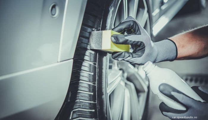 How to Clean Car Tires? Know the Right Way Here!
