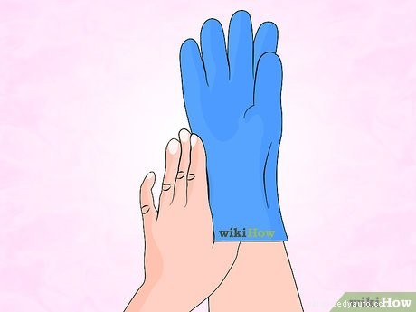 How to Remove a Dent in Car With a Hair Dryer