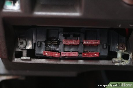 How to Fix a Broken Car Horn