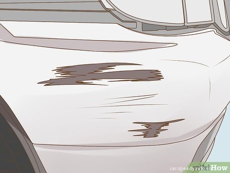 How to Touch up Scratches on Your Car