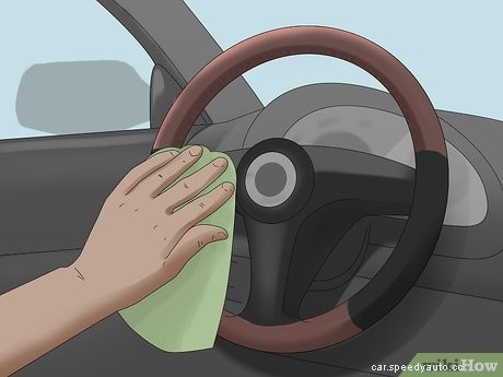 How to Clean a Leather Steering Wheel