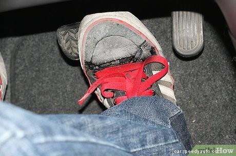 How to Perform a Basic Tune up for Your Car