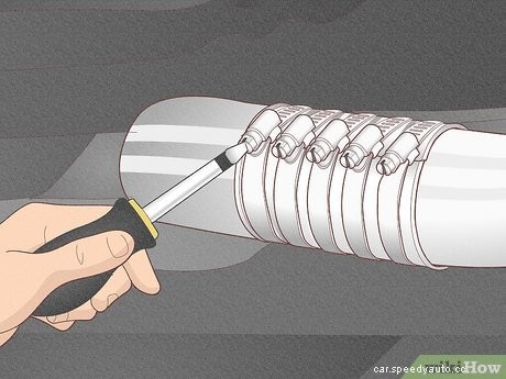 How to Repair an Exhaust Pipe with a Tin Can
