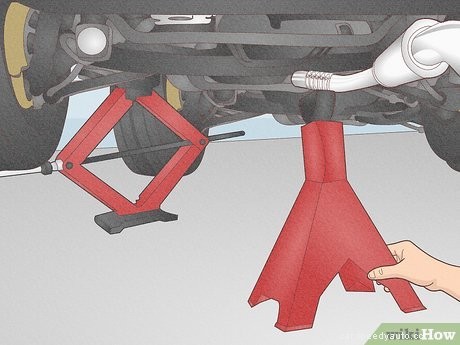 How to Repair an Exhaust Pipe with a Tin Can
