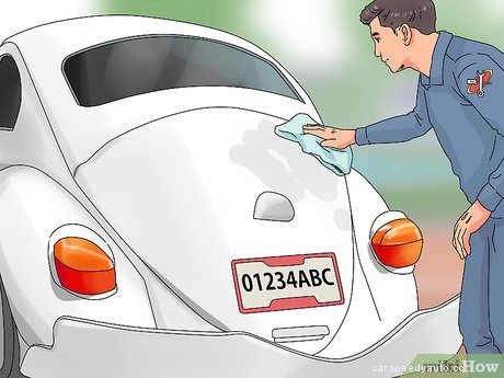 How to Decorate the Exterior of a Car