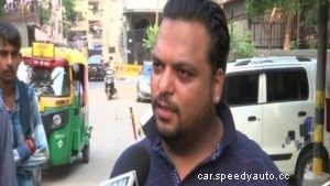 Delhi man surrenders vehicle after police fines him Rs 23,000